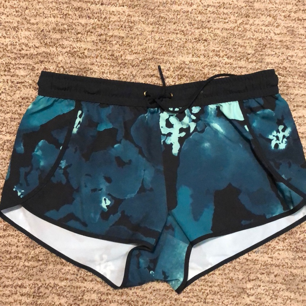 Fabletics Board Shorts